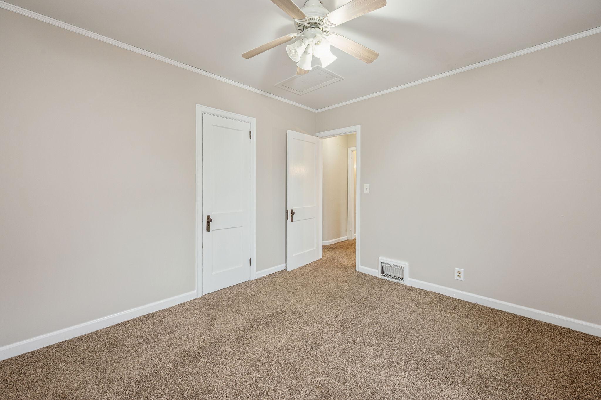 426 Webster Street Fairmont, MN 56031 - Photo 14 of 36