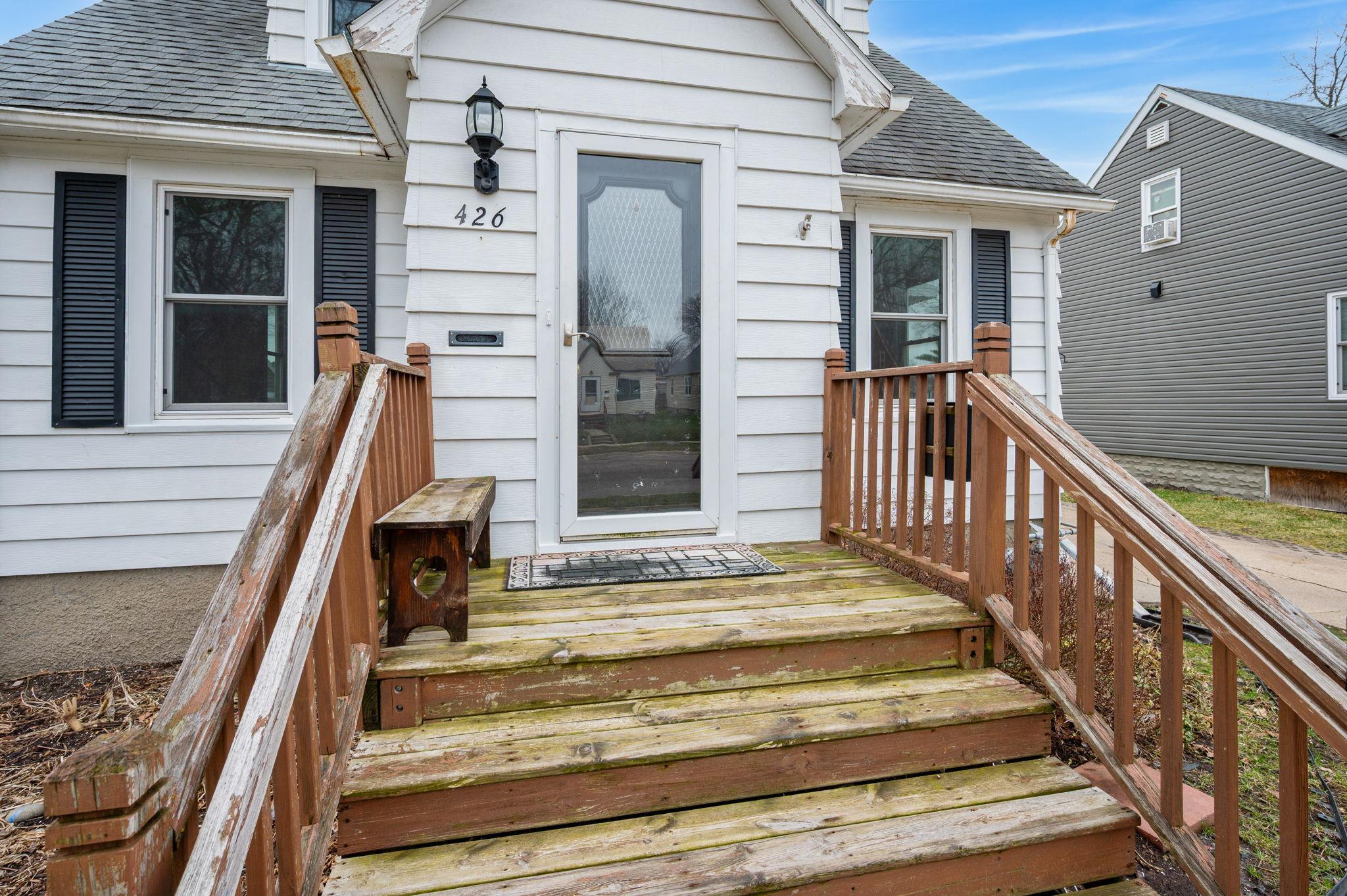 426 Webster Street Fairmont, MN 56031 - Photo 2 of 36