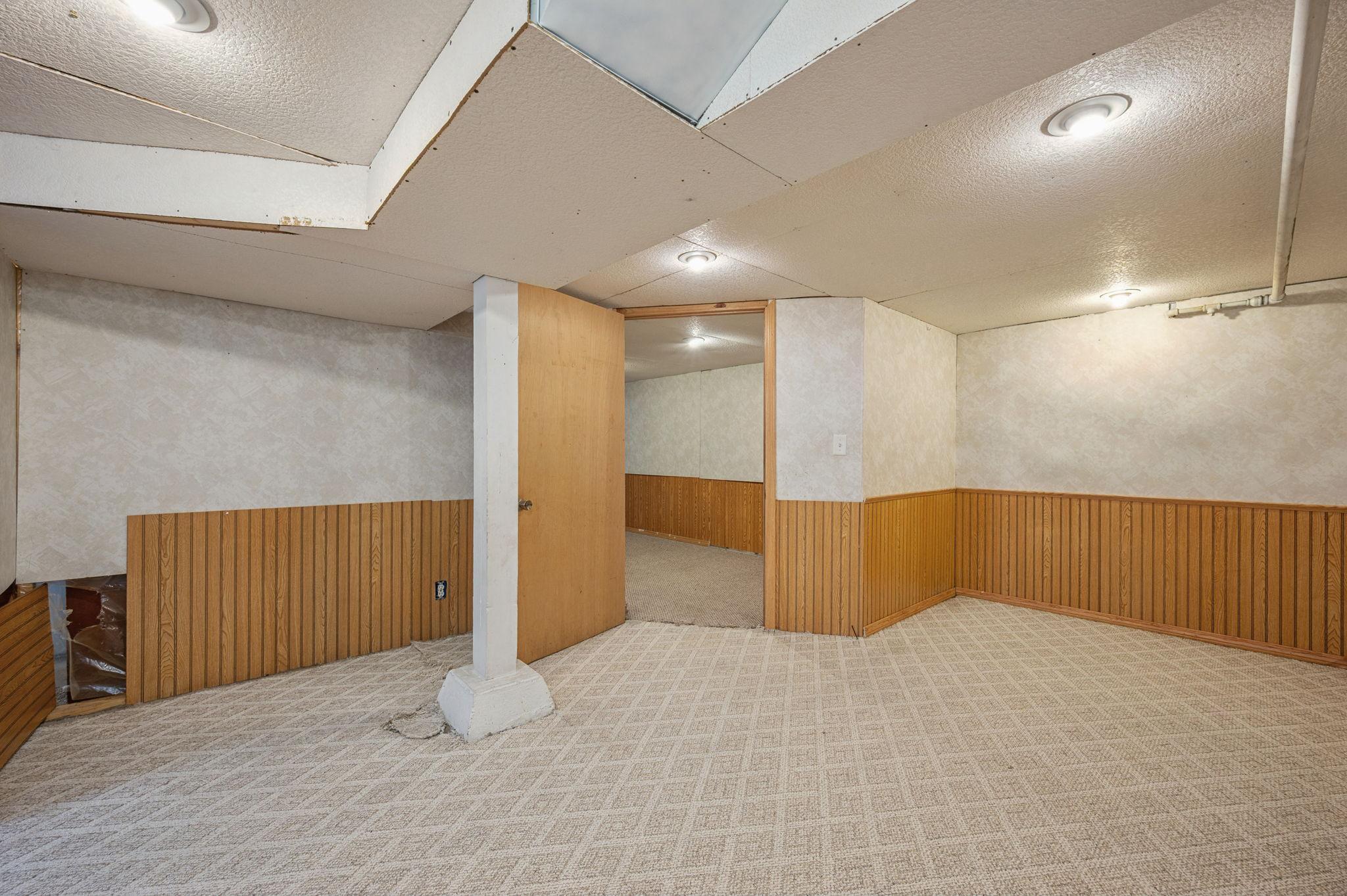 426 Webster Street Fairmont, MN 56031 - Photo 27 of 36