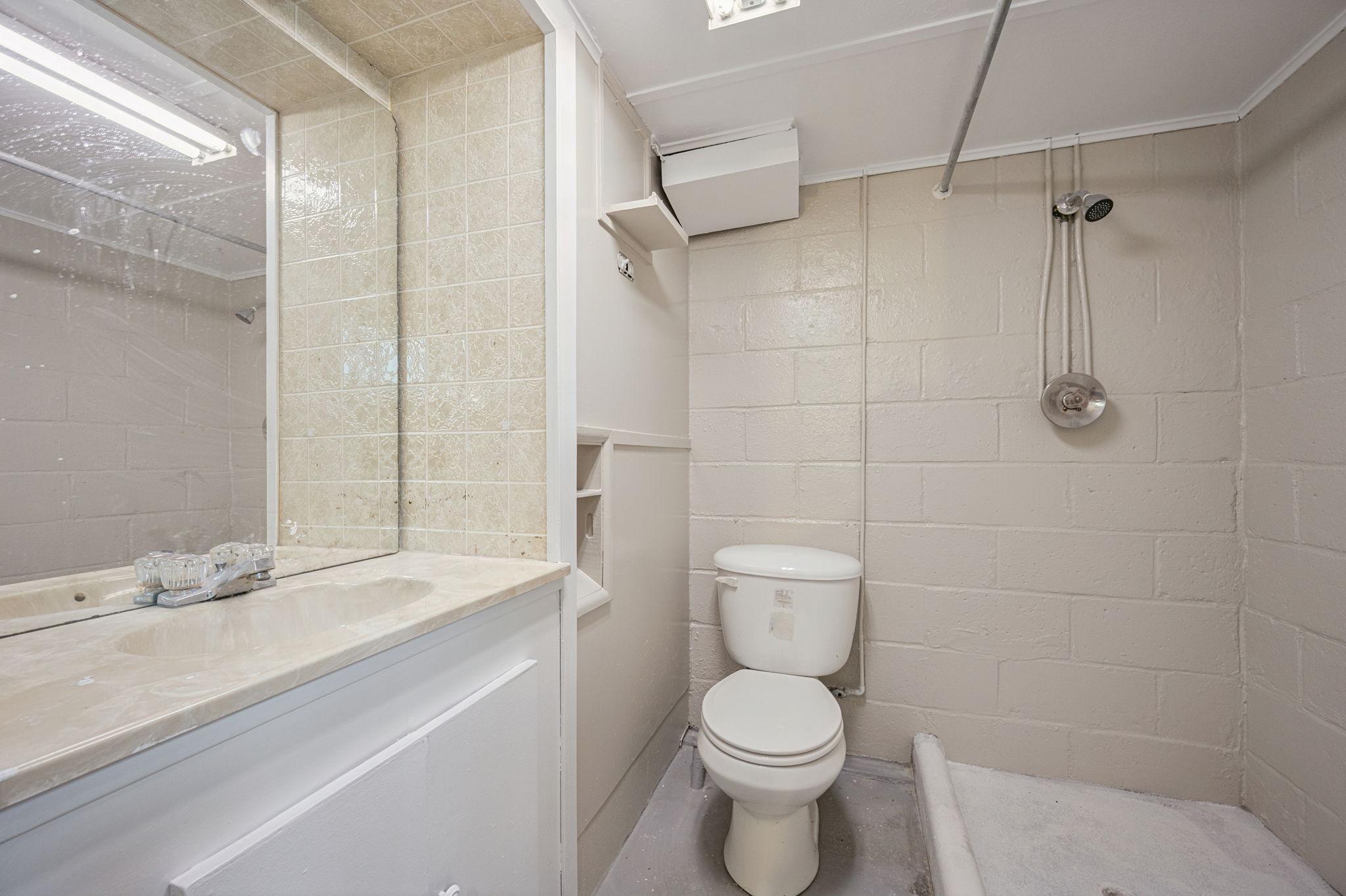 426 Webster Street Fairmont, MN 56031 - Photo 28 of 36
