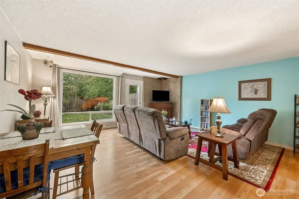 $349,000 | 6504 109th Street East, Puyallup, WA 98373