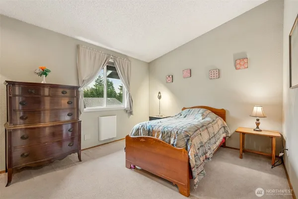 $349,000 | 6504 109th Street East, Puyallup, WA 98373