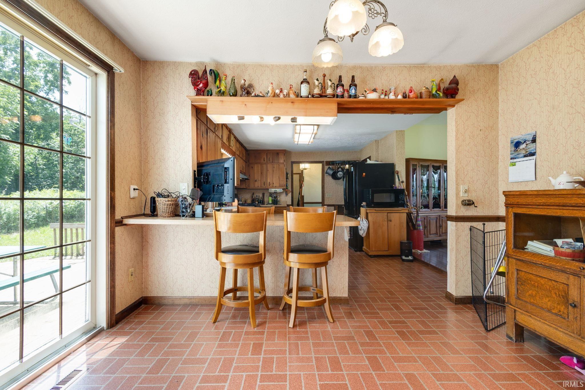 22150 Kern Road South Bend, IN 46614 - Photo 6 of 40