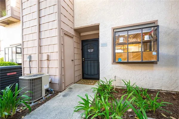 $580,000 | 26701 Quail Creek, Unit 206, Laguna Hills, CA 92656