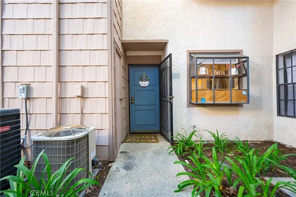 $580,000 | 26701 Quail Creek, Unit 206, Laguna Hills, CA 92656