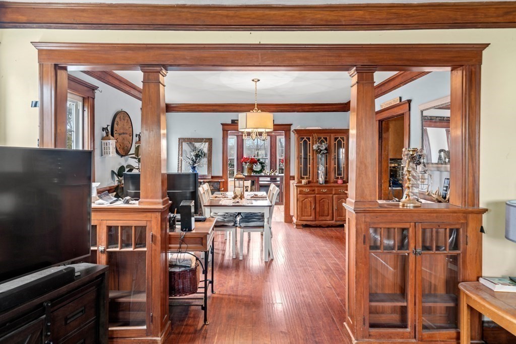 162 Elliot Avenue Quincy, MA 02171 - Photo 2 of 16