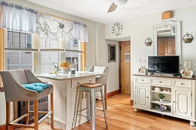 $3,800 | 162 Elliot Avenue, Quincy, MA 02171