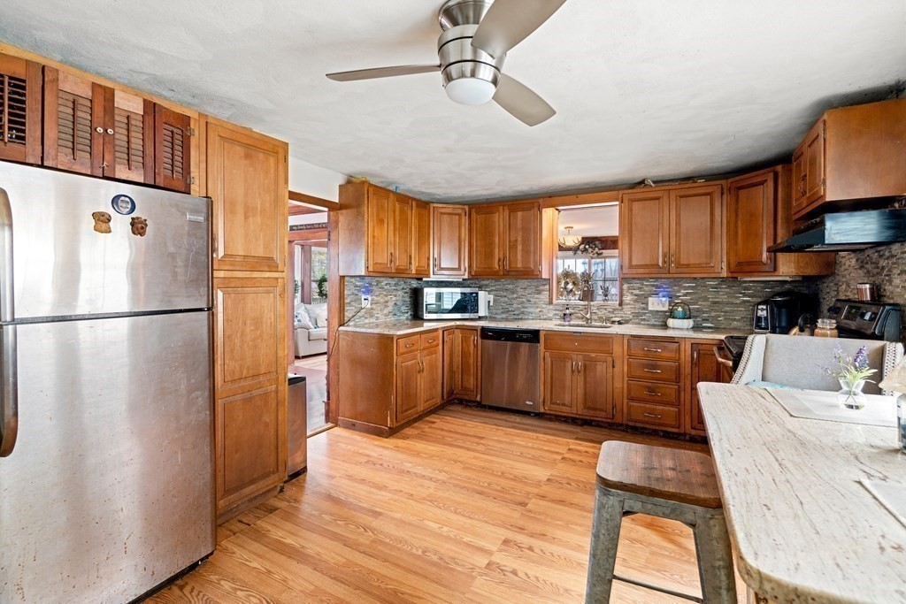 162 Elliot Avenue Quincy, MA 02171 - Photo 8 of 16