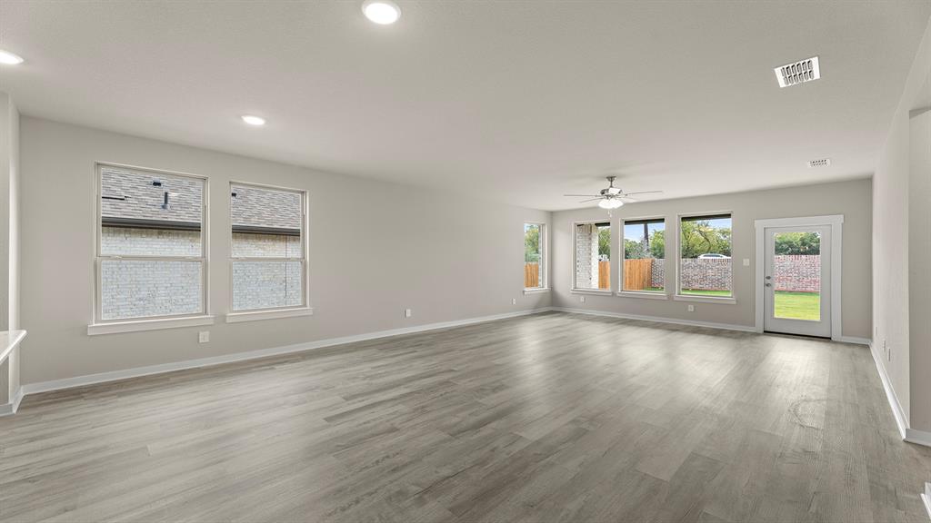 1101 Rushing Court Aubrey, TX 76227 - Photo 7 of 31 13. 1101 Rushing - Dining