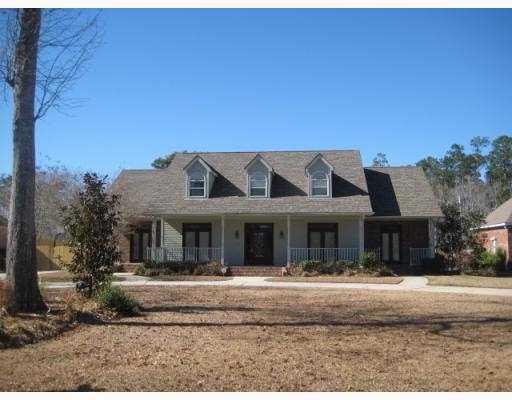 104 Paradise Point Slidell, LA 70461 - Photo 1 of 12 Gallery Image 1