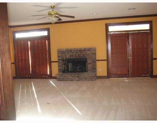 104 Paradise Point Slidell, LA 70461 - Photo 7 of 12 Gallery Image 7