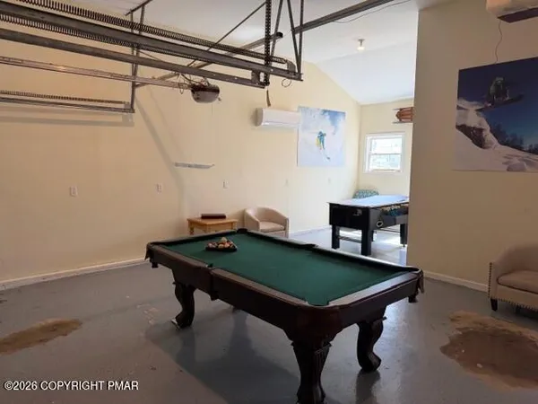 $3,100 | 2195 North Estates Drive, Pocono Summit, PA 18346