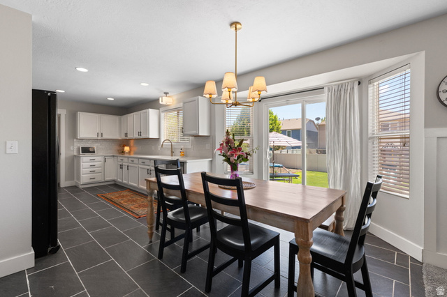2112 Cassidy Way Eagle Mountain, UT 84005 - Photo 6 of 40