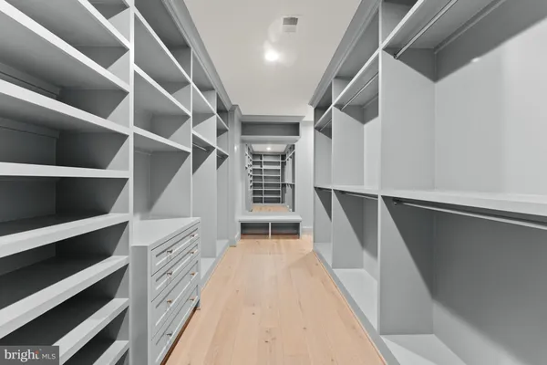 $6,495,000 | 8230 Weller Avenue, McLean, VA 22102