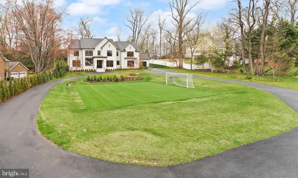 $6,495,000 | 8230 Weller Avenue, McLean, VA 22102