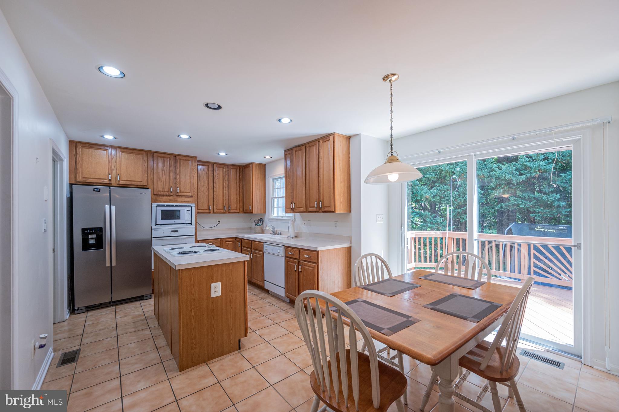 498 Rutland Drive Fallston, MD 21047 - Photo 14 of 55 Breakfast Nook-Kitchen