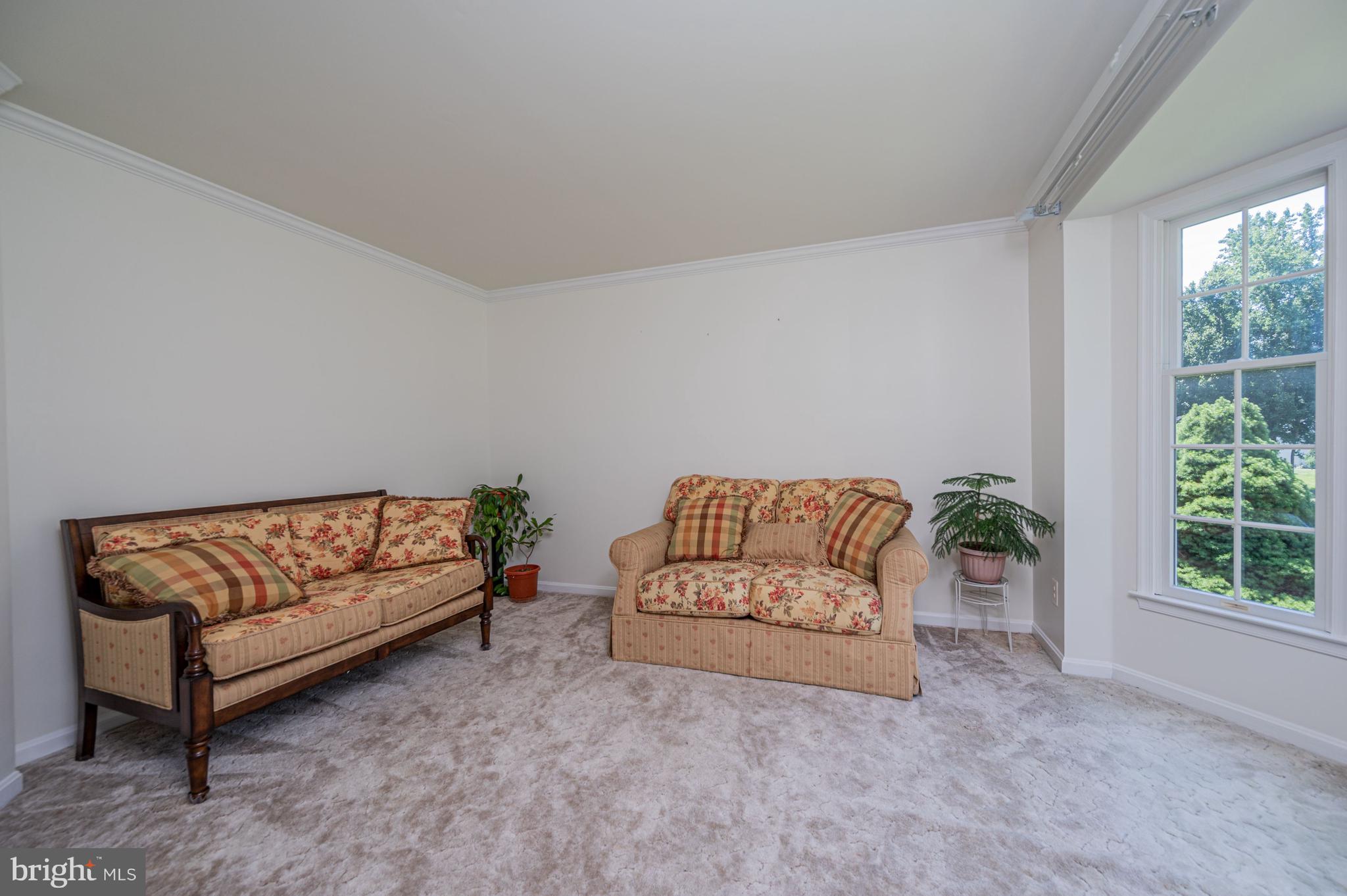 498 Rutland Drive Fallston, MD 21047 - Photo 8 of 55 Living Room