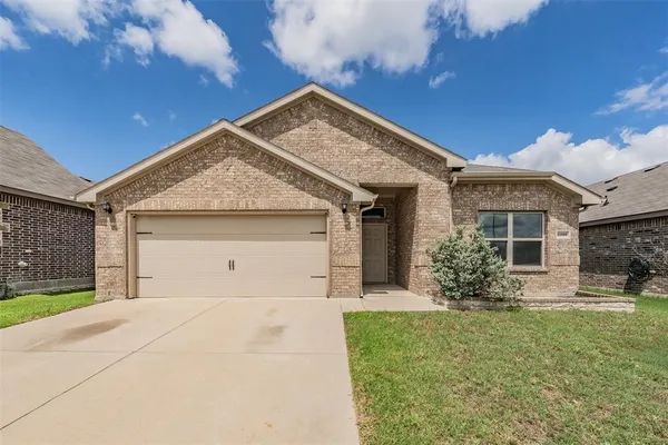 $315,000 | 11808 Castleford Way, Fort Worth, TX 76036