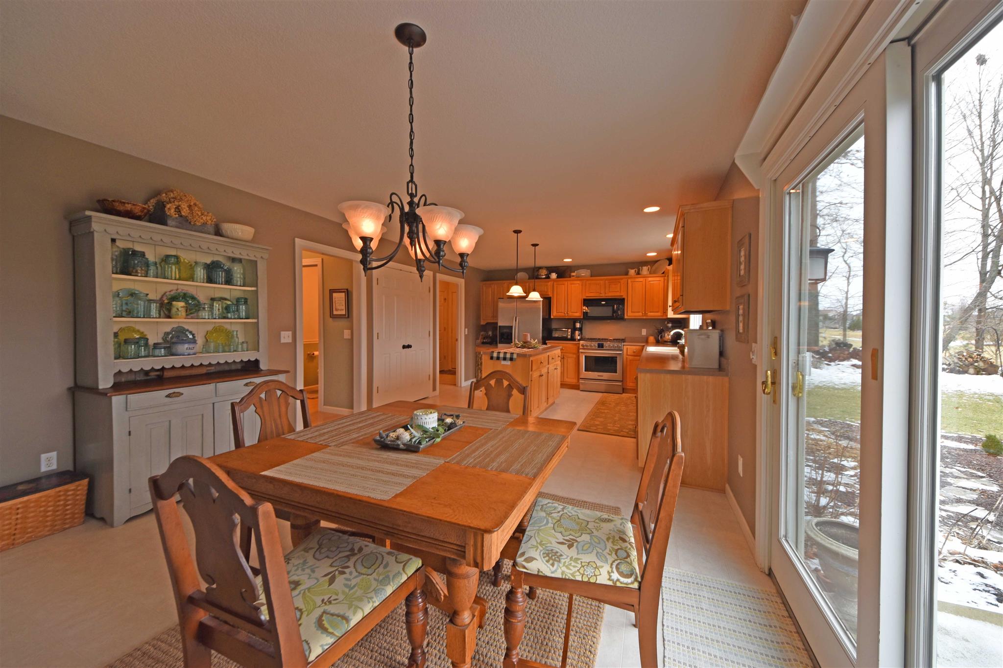 14610 Waterbrook Road Fort Wayne, IN 46814 - Photo 4 of 36 Gallery Image 4