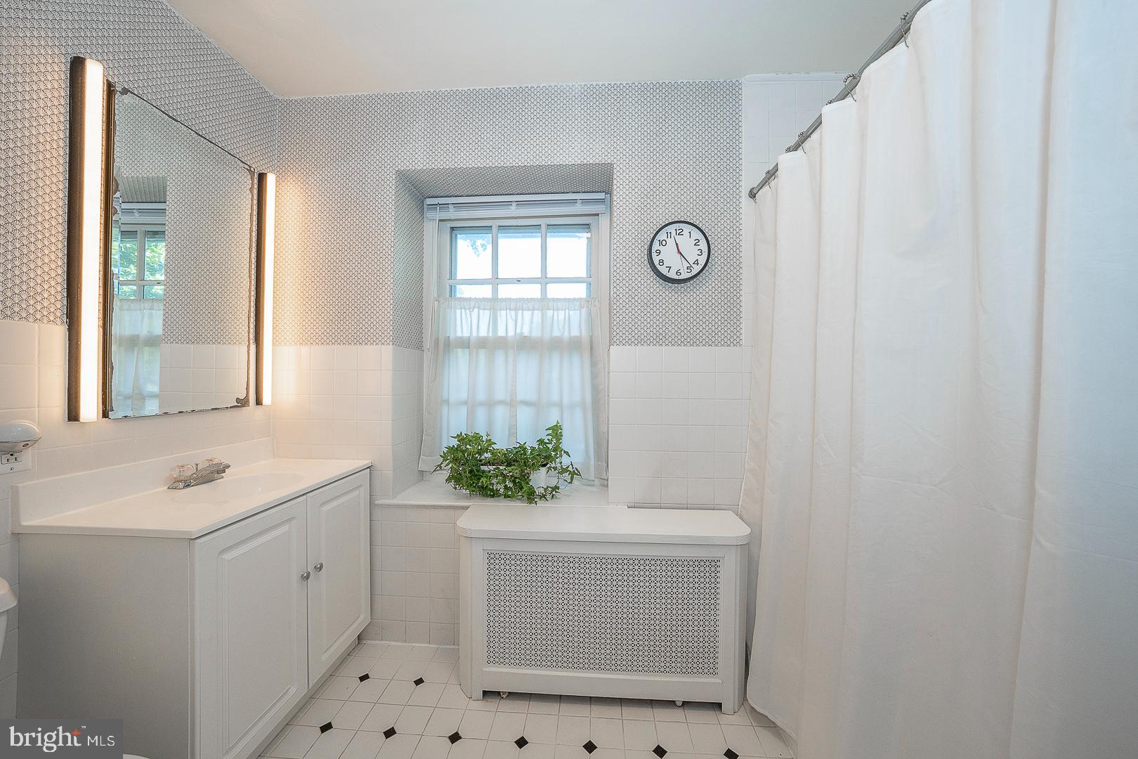 512 Anthwyn Road Merion Station, PA 19066 - Photo 33 of 54 Gallery Image 33