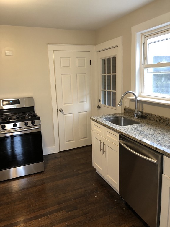 97-99 Ruggles Street Quincy, MA 02169 - Photo 14 of 29 Gallery Image 14