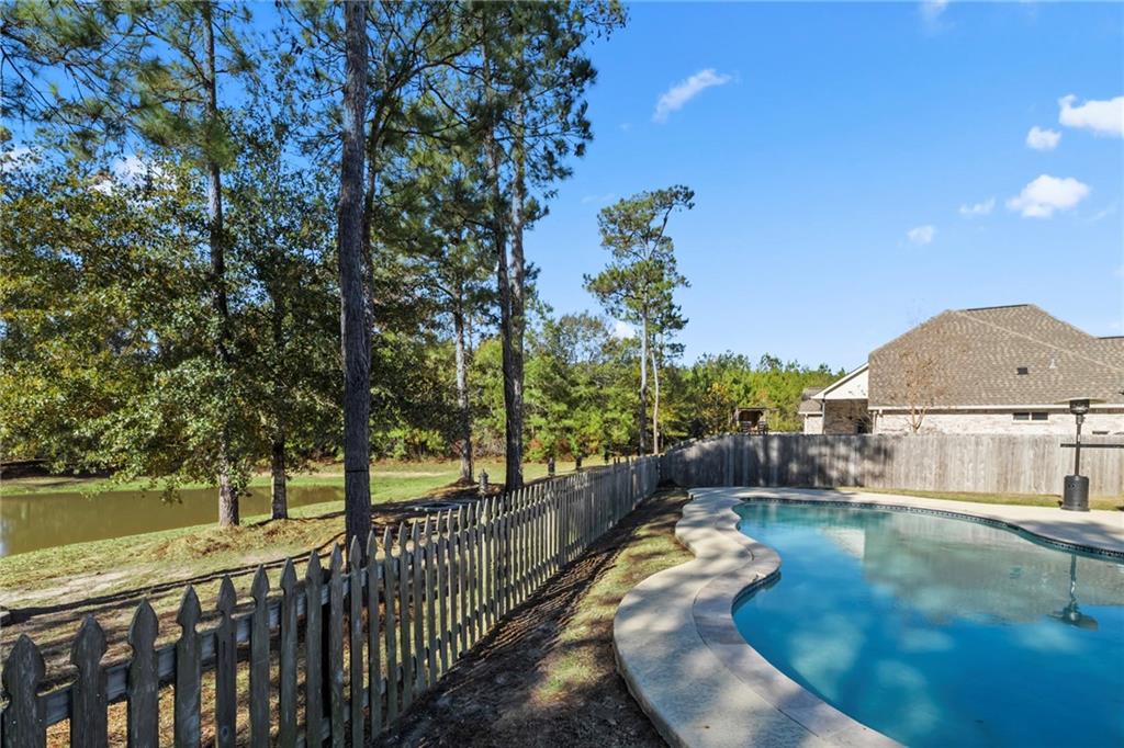 517 Belle Pointe Loop Madisonville, LA 70447 - Photo 19 of 30