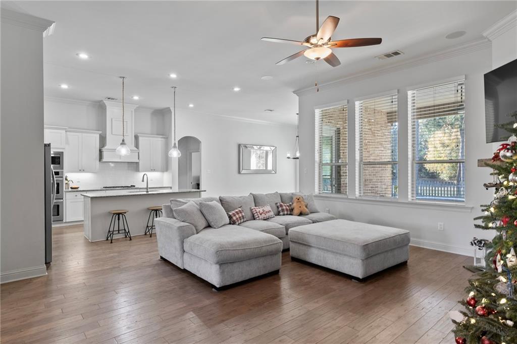 517 Belle Pointe Loop Madisonville, LA 70447 - Photo 2 of 30