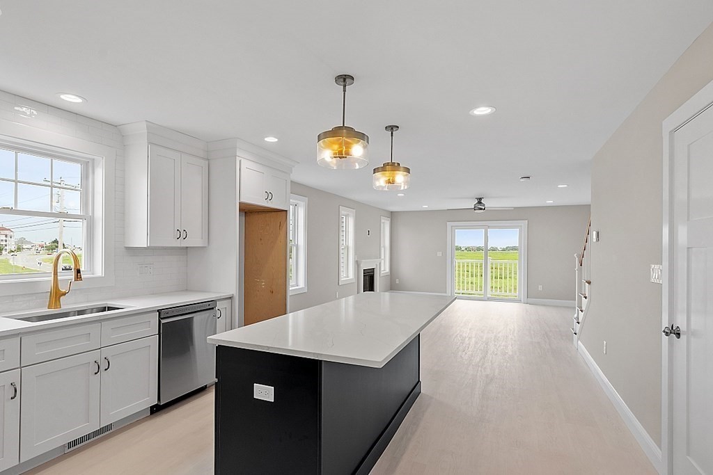 207 Beach Road, Unit G2 Salisbury, MA 01952 - Photo 15 of 42 Gallery Image 15