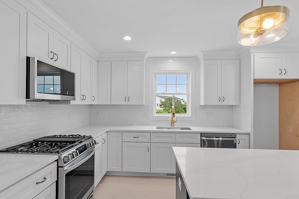 207 Beach Road, Unit G2 Salisbury, MA 01952 - Photo 17 of 42 Gallery Image 17