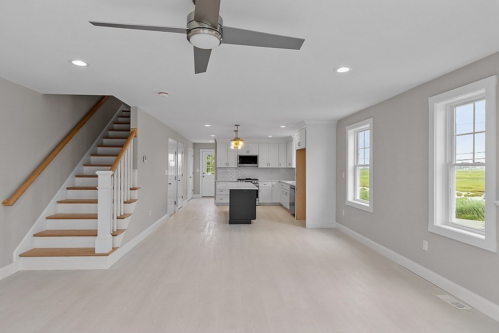 207 Beach Road, Unit G2 Salisbury, MA 01952 - Photo 19 of 42 Gallery Image 19