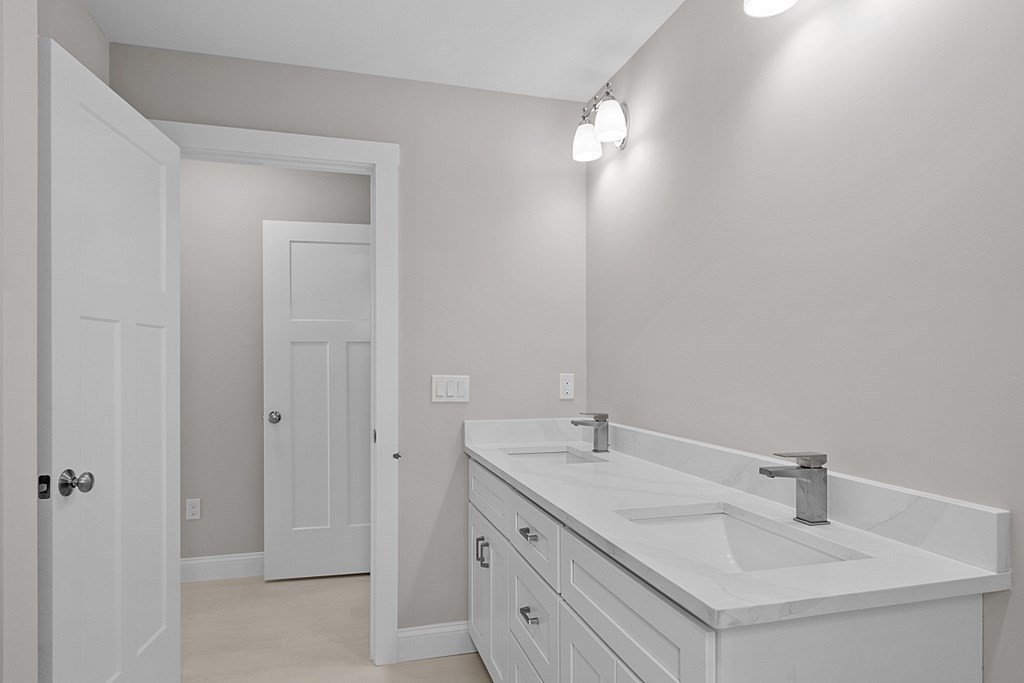207 Beach Road, Unit G2 Salisbury, MA 01952 - Photo 28 of 42 Gallery Image 28