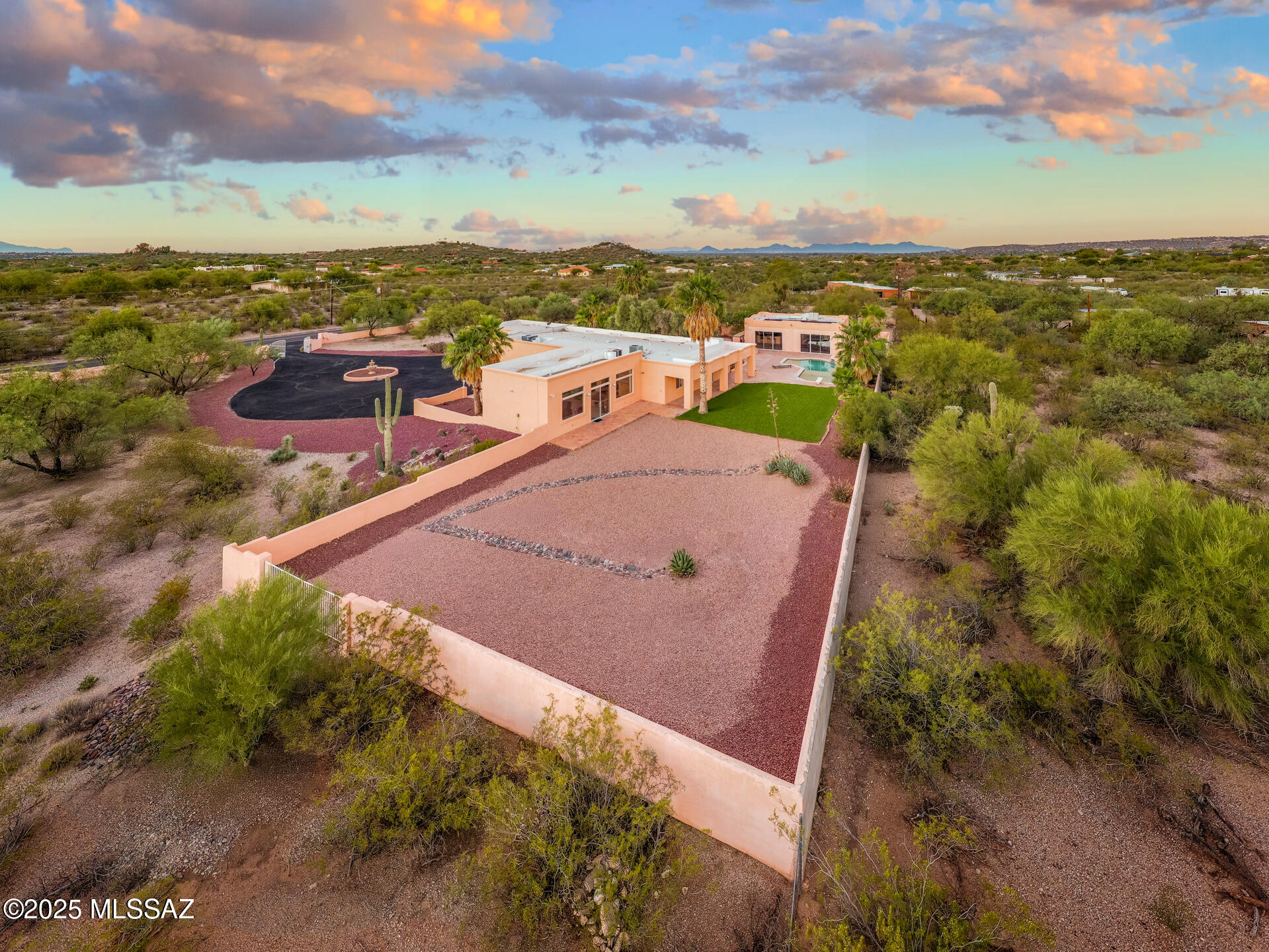 10155 East Prince Road Tucson, AZ 85749 - Photo 40 of 45