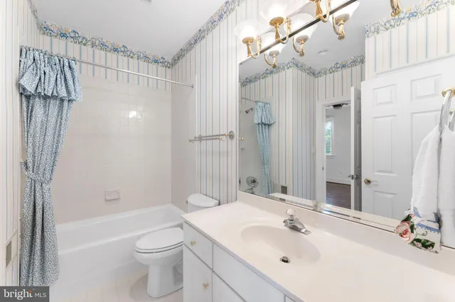 $2,750,000 | 8709 Crider Brook Way, Potomac, MD 20854