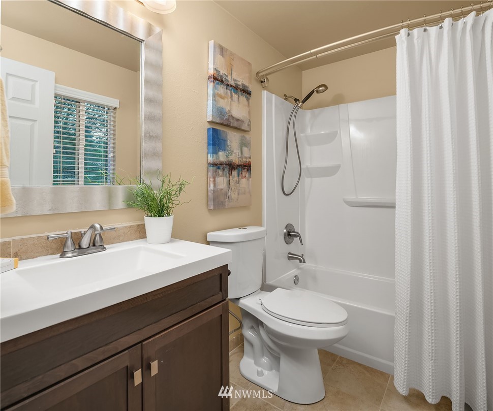 17426 Mountain View Road Southeast Monroe, WA 98272 - Photo 16 of 25 Gallery Image 16