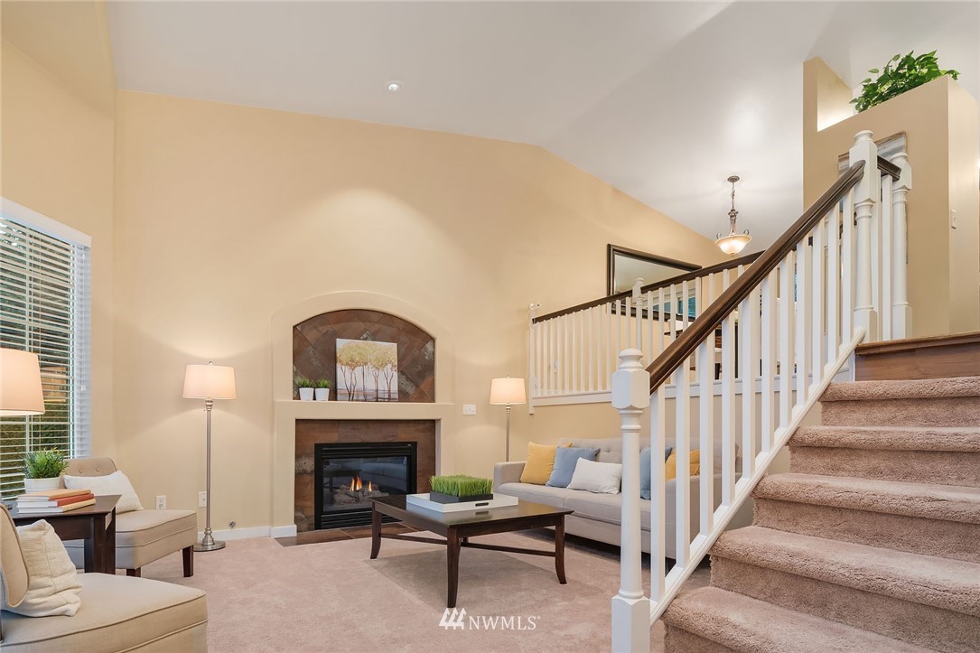 17426 Mountain View Road Southeast Monroe, WA 98272 - Photo 6 of 25 Gallery Image 6