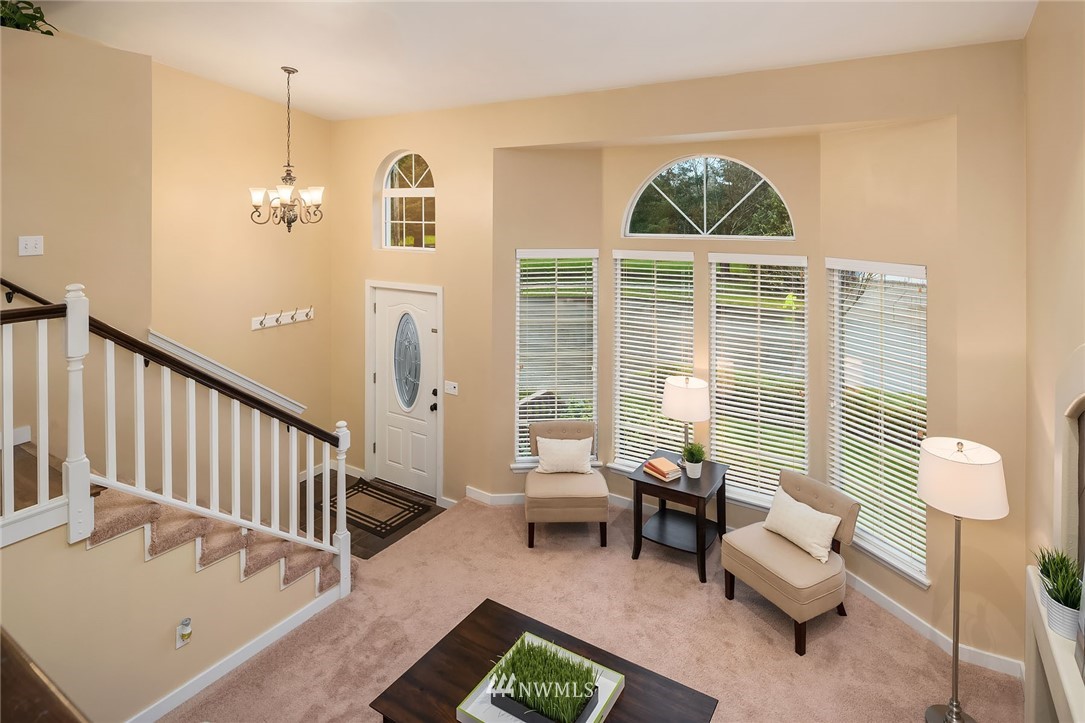 17426 Mountain View Road Southeast Monroe, WA 98272 - Photo 7 of 25 Gallery Image 7
