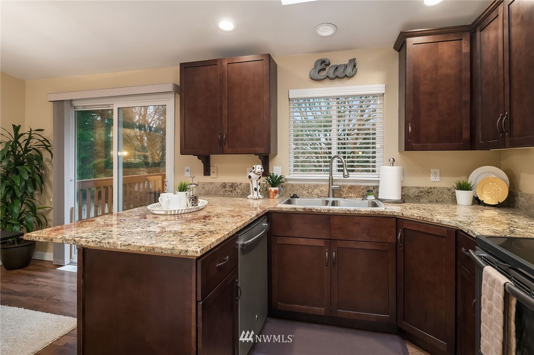 17426 Mountain View Road Southeast Monroe, WA 98272 - Photo 10 of 25 Gallery Image 10