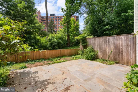 $975,000 | 3231 Sutton Place Northwest, Unit D, Washington, DC 20016