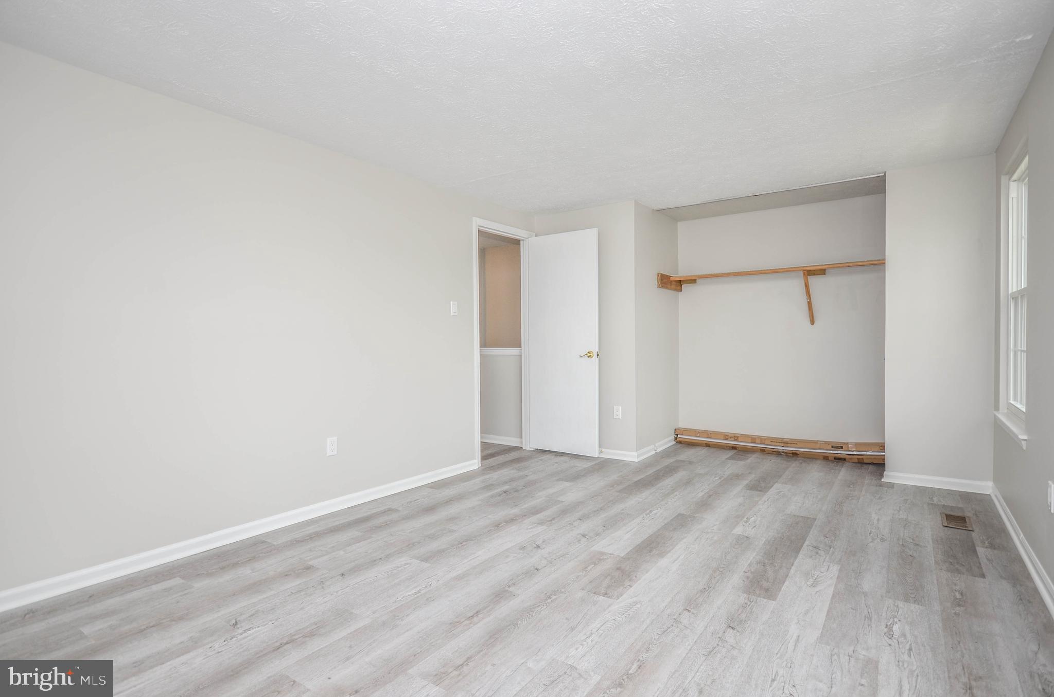 6352 Greenfield Road Elkridge, MD 21075 - Photo 16 of 37