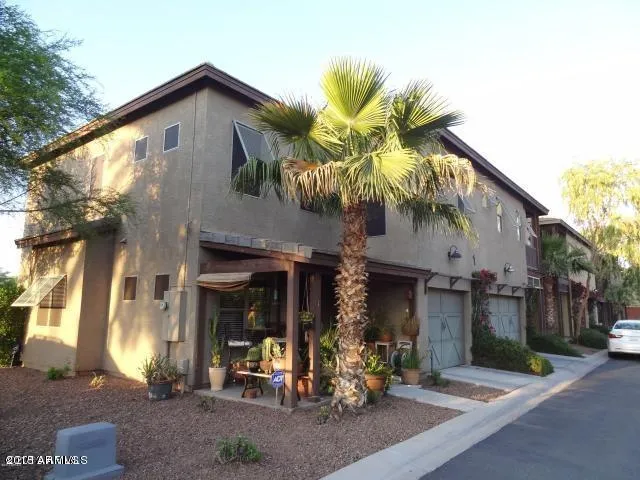 $2,150 | 2929 North 37th Street, Unit 1, Phoenix, AZ 85018