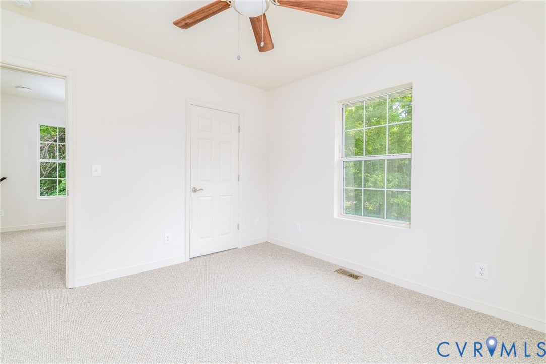 1820 10th Street Victoria, VA 23974 - Photo 15 of 35