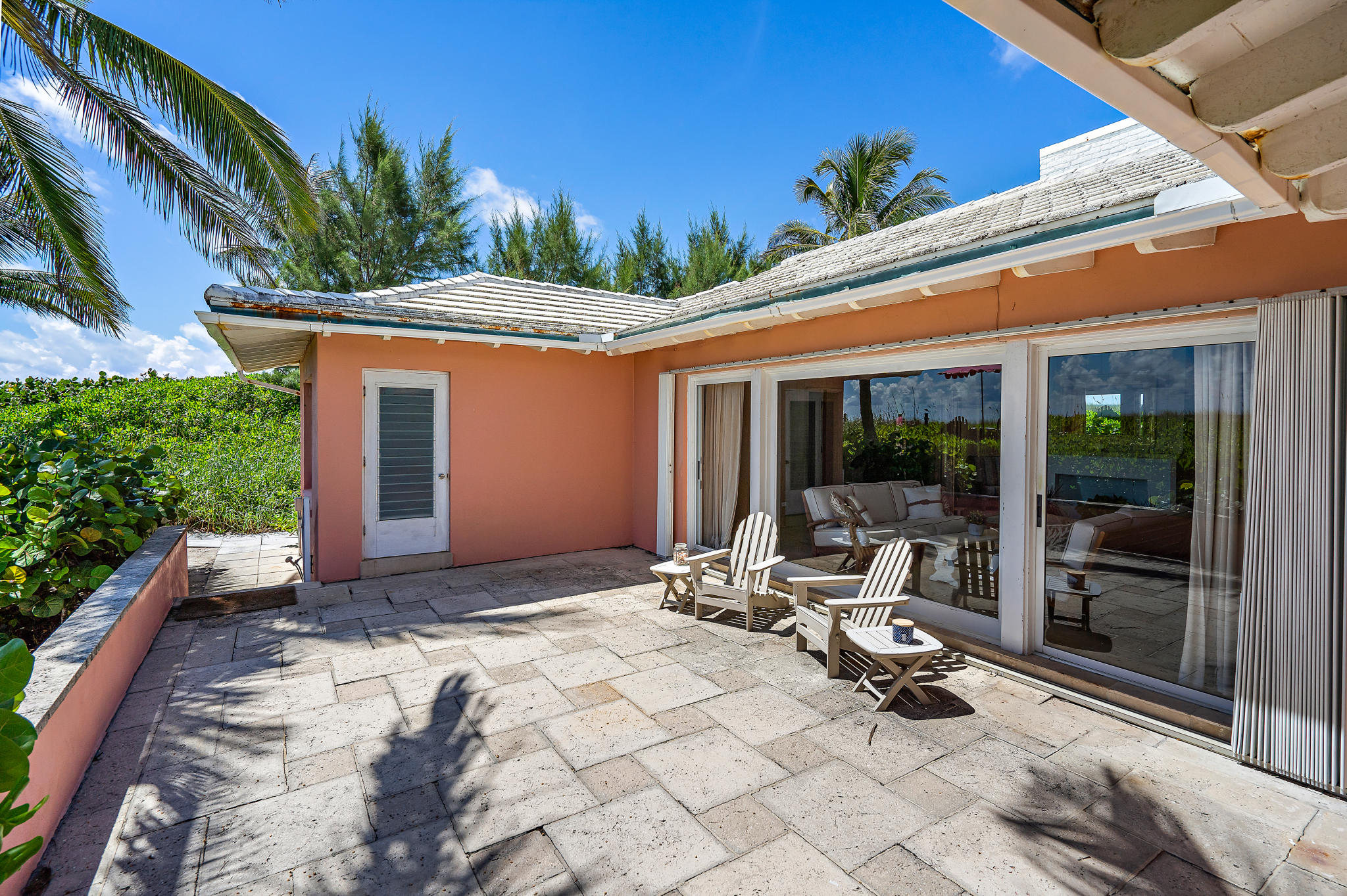 55 North Beach Road Hobe Sound, FL 33455 - Photo 31 of 64 terrace looking east