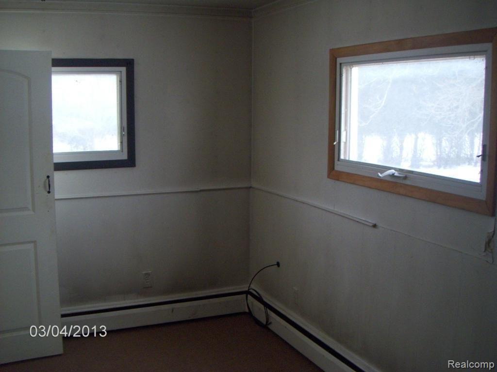 6232 Metcalf Road Jeddo, MI 48032 - Photo 12 of 23 Utility Room