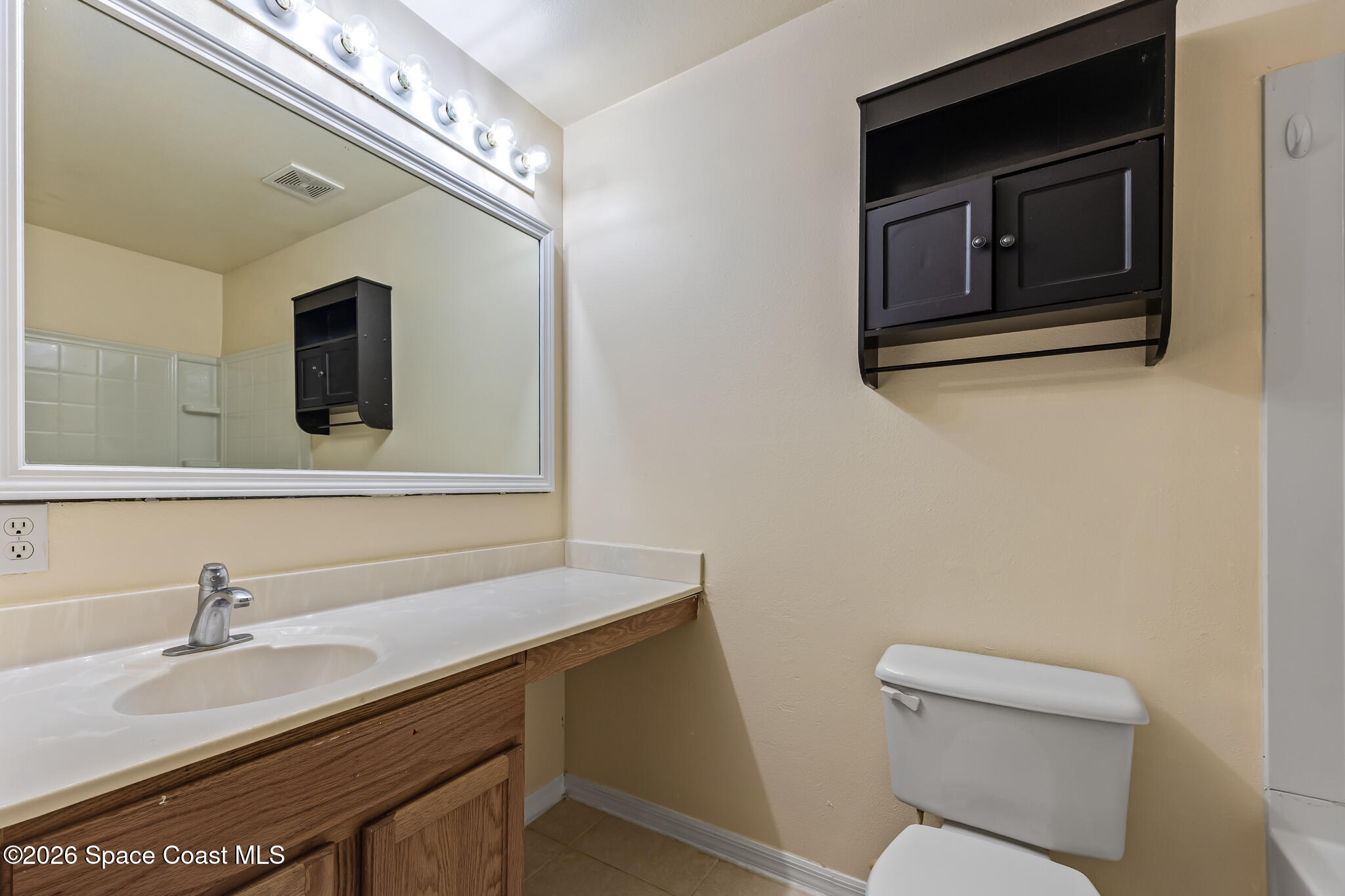1012 Ray Road Southeast Palm Bay, FL 32909 - Photo 17 of 21 2nd Bathroom
