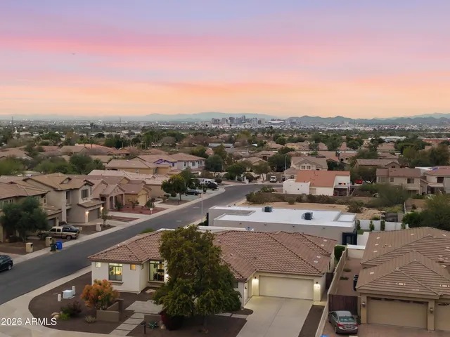 $900,000 | 1516 East South Mountain Avenue, Phoenix, AZ 85042