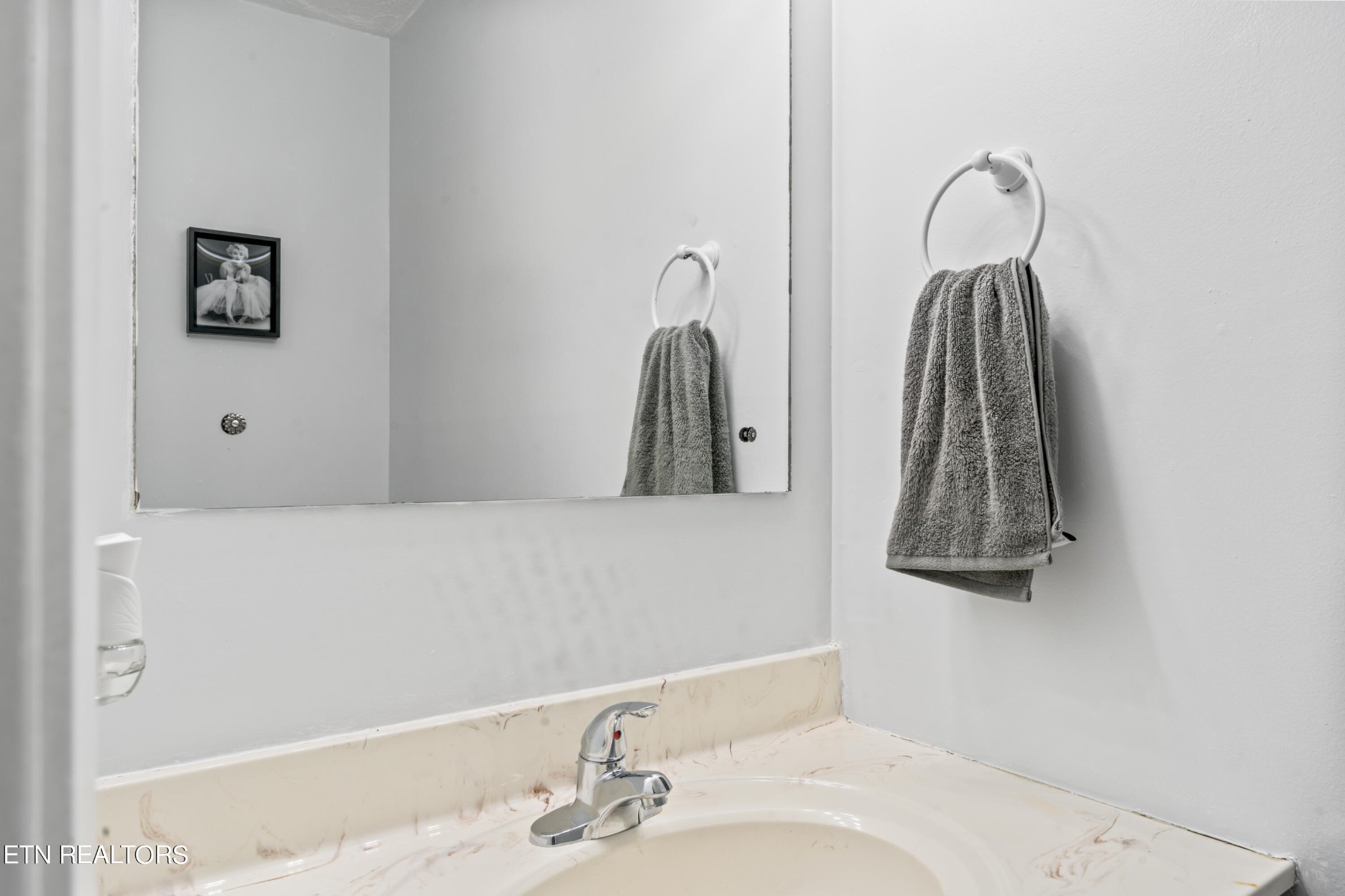 2011 Belle Terra Road Knoxville, TN 37923 - Photo 8 of 22
