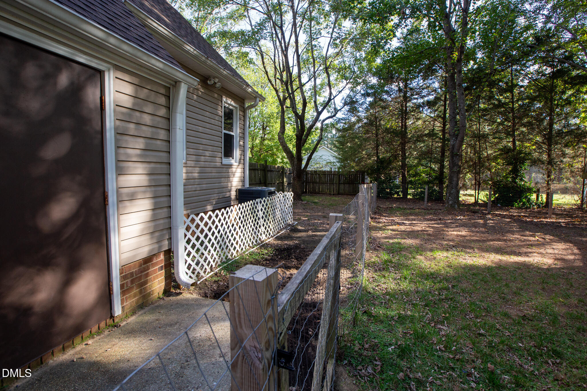 764 Corbett Road Clayton, NC 27520 - Photo 63 of 65 Dog Run