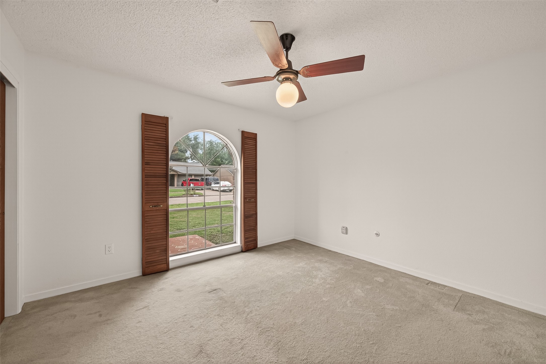 7102 Cerca Court Houston, TX 77086 - Photo 16 of 27