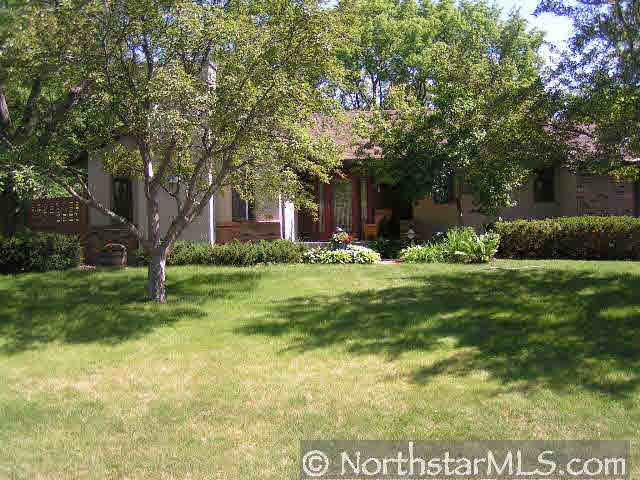 1690 Celia Road St. Paul, MN 55118 - Photo 1 of 10 Gallery Image 1