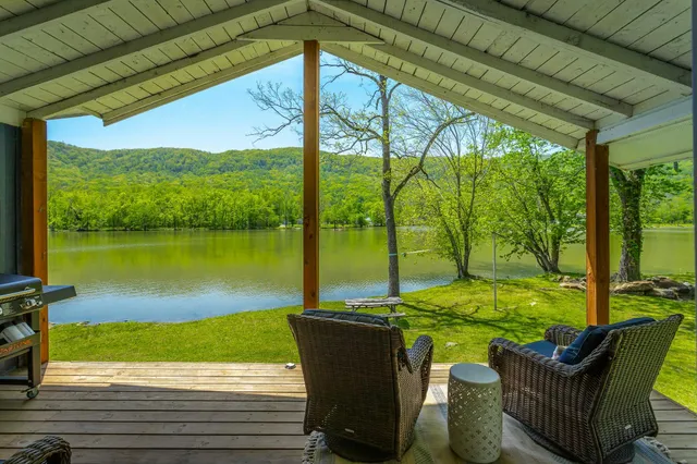 $440,000 | 9794 Mullins Cove Road, Whitwell, TN 37397